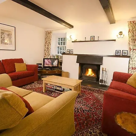 Woodland Crag Cottage, *